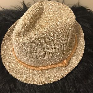 Women’s Fedora Hat!!